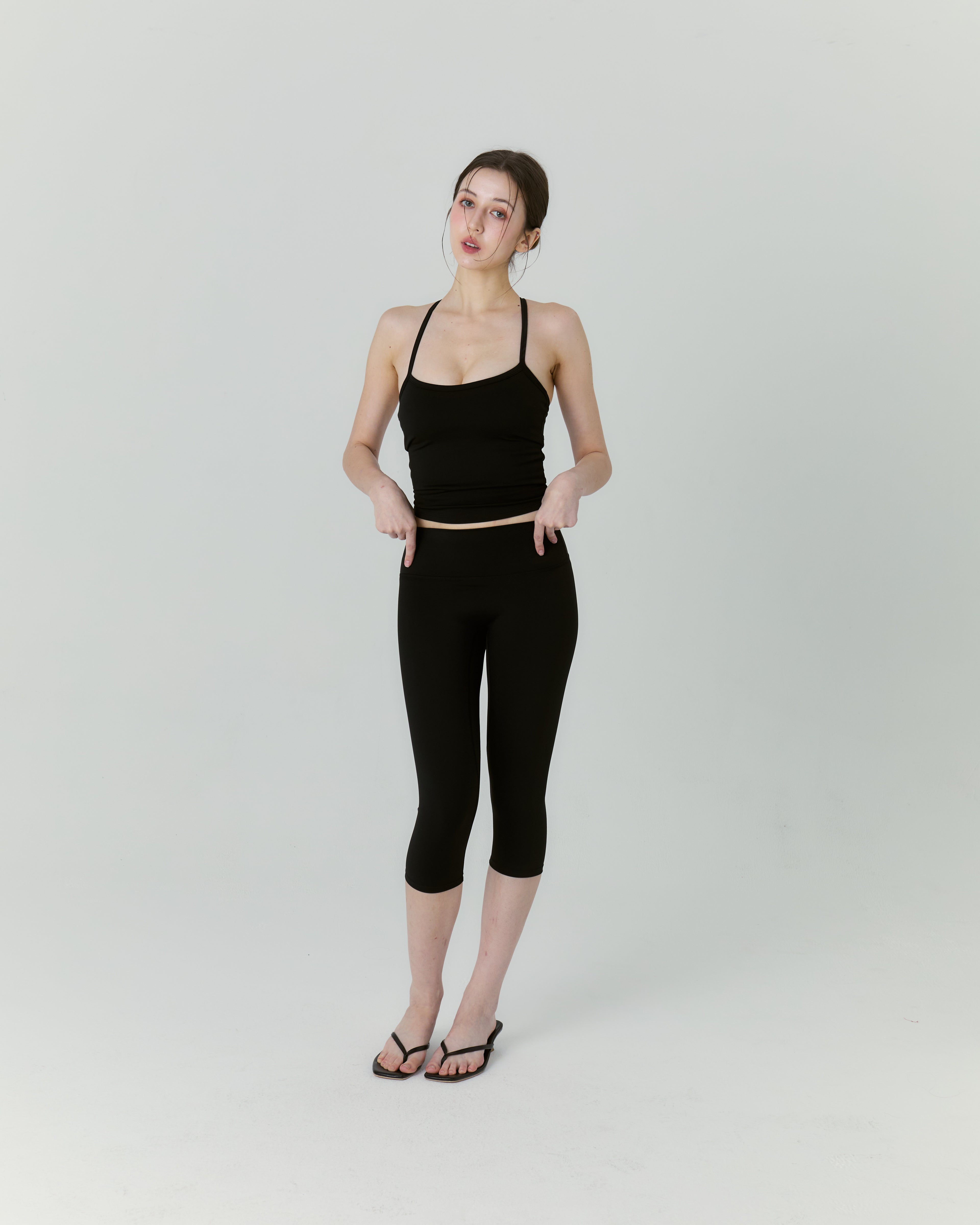 Elysian Cropped Leggings