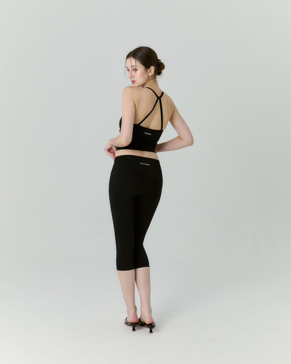 Elysian Cropped Leggings
